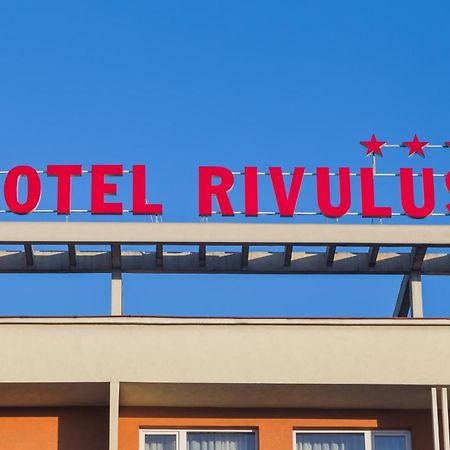Hotel Rivulus Бая-Маре Экстерьер фото