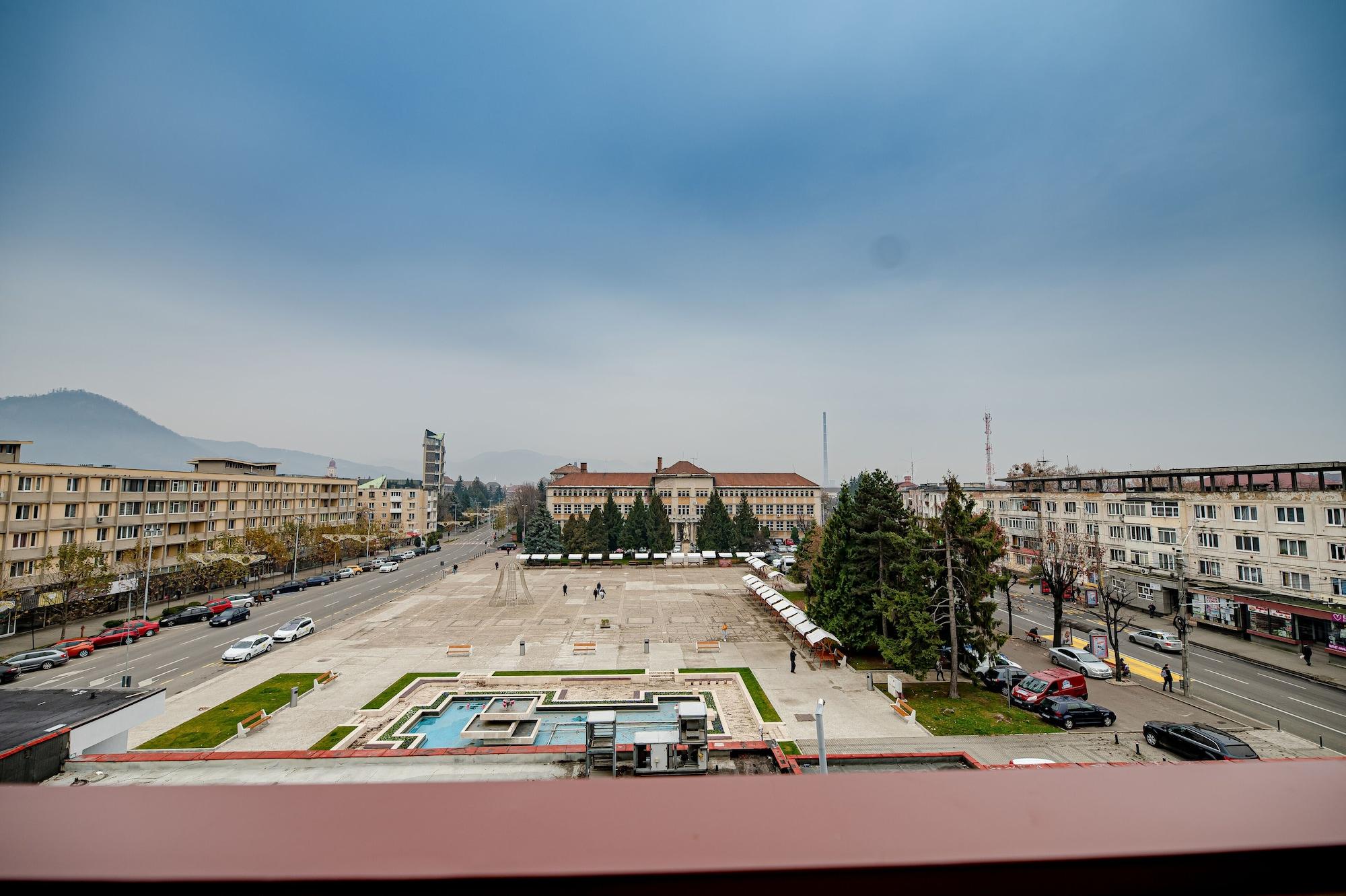 Hotel Rivulus Бая-Маре Экстерьер фото