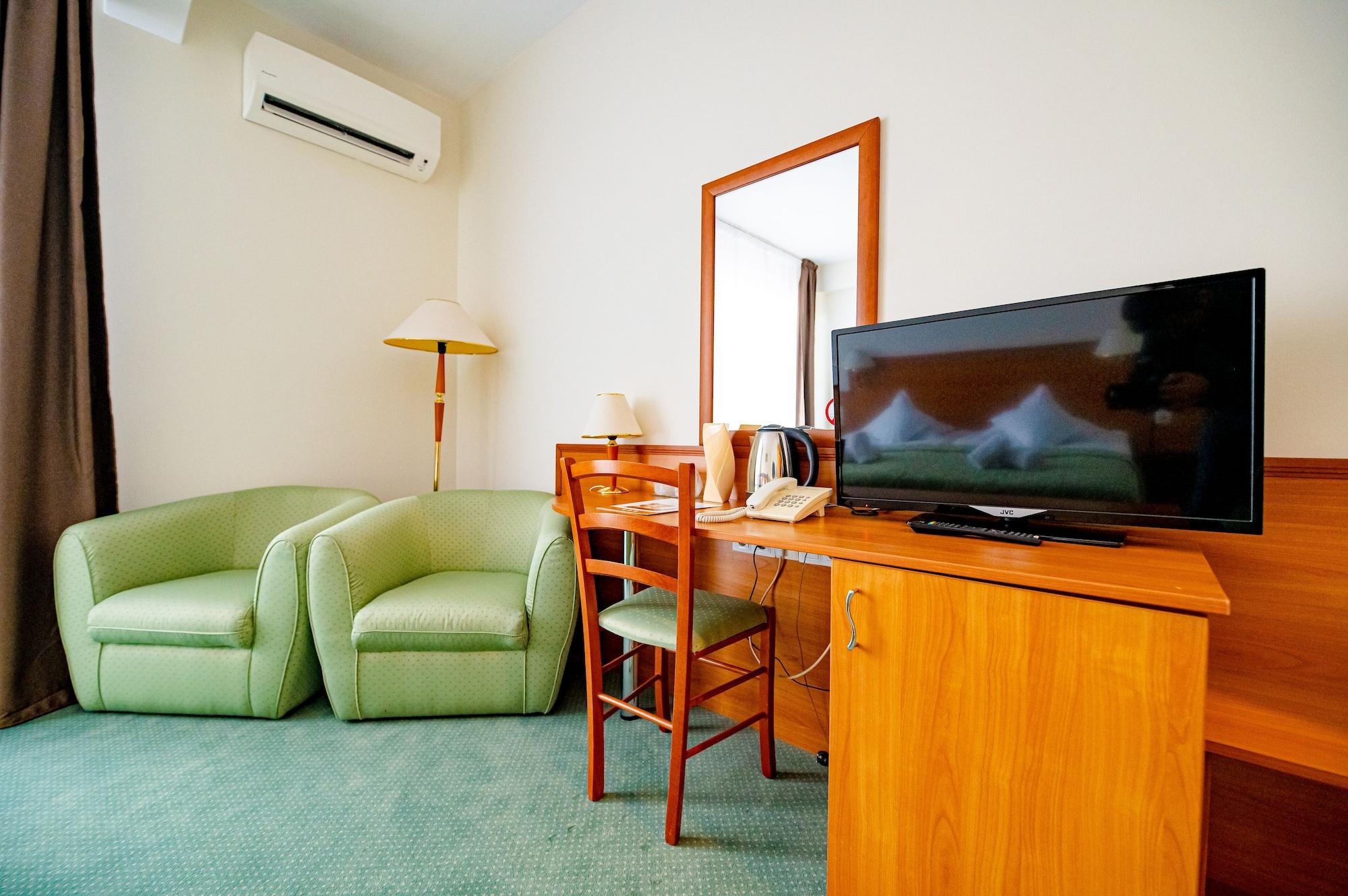 Hotel Rivulus Бая-Маре Экстерьер фото