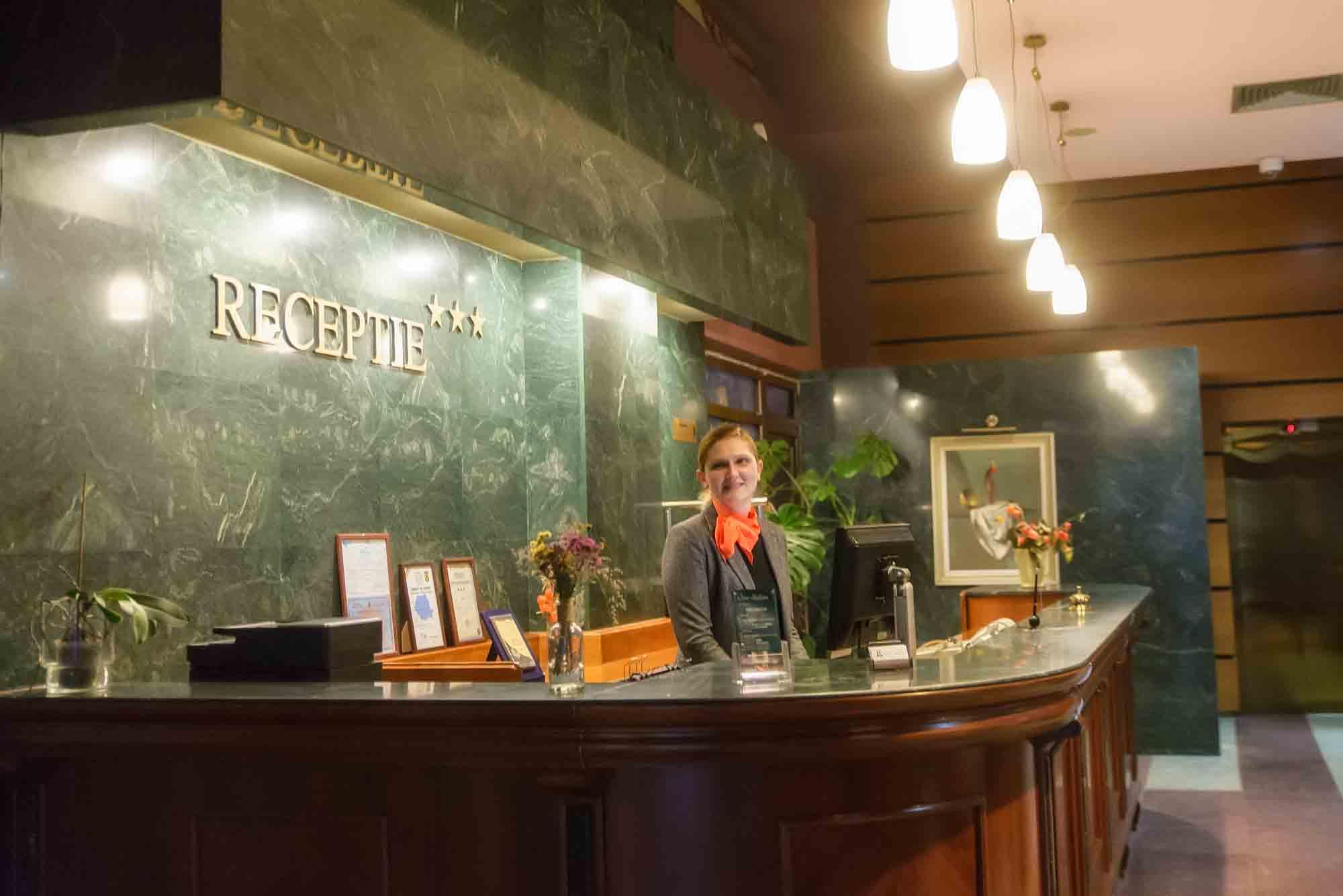 Hotel Rivulus Бая-Маре Экстерьер фото